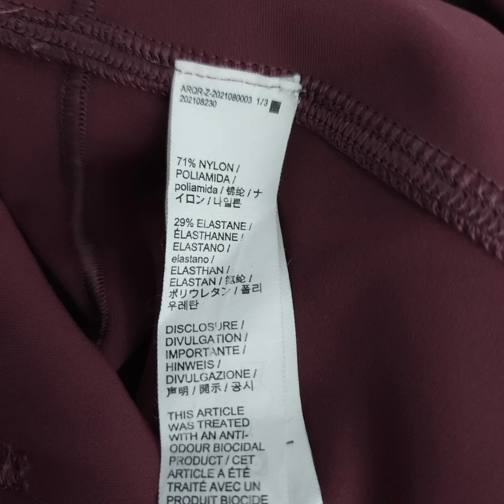Arc'teryx Essent High Rise Utility Legging 26" - Picture 4 of 8